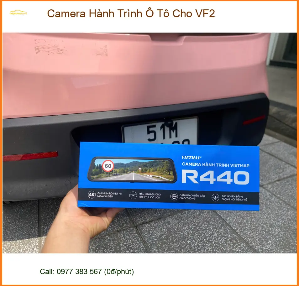 Chị Thuỳ lắp Camera Hành Trình Ô Tô cho VF2 Quận 9 để ghi lại hành trình rõ nét