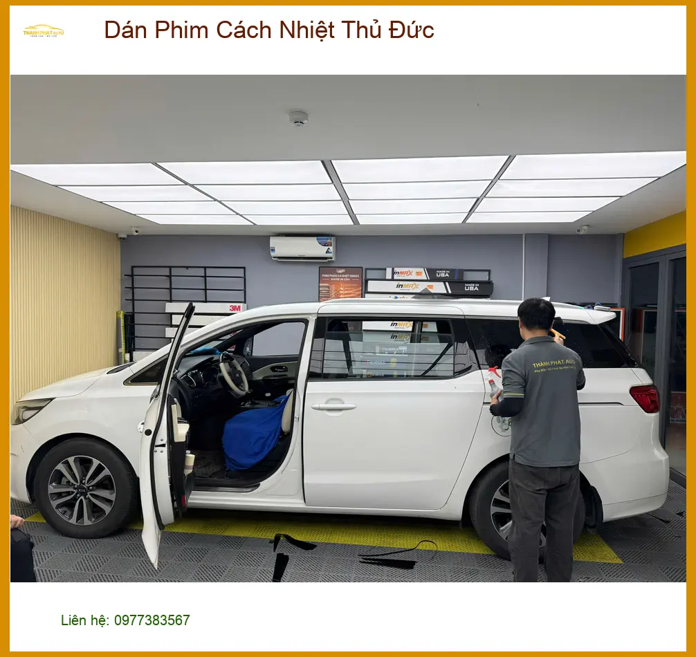 Anh Dũng dán phim cách nhiệt Kia Sonet tại Thủ Đức bảo vệ nội thất xe
