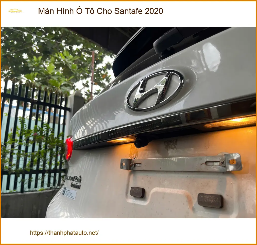 Bác Cường nâng cấp Màn Hình Ô Tô cho Santafe 2020 tại Quận 12 để tiện xem bản đồ ảnh thực tế 4