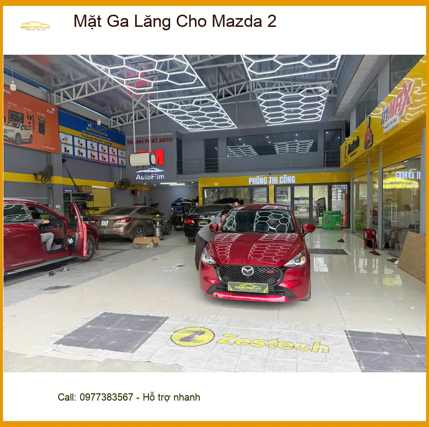 Anh Tuấn Kiệt thay Mặt Ga Lăng cho Mazda 2 tại Quận 9 vì ga lăng cũ bị bạc màu