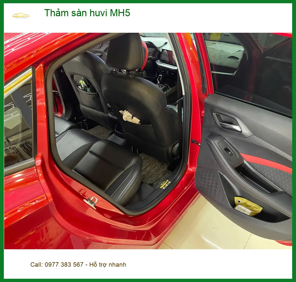 Chị Diệu lắp thảm sàn Huvi MH5 cho Kia K3 tại Quận 10 để nội thất xe luôn sạch sẽ ảnh thực tế 3